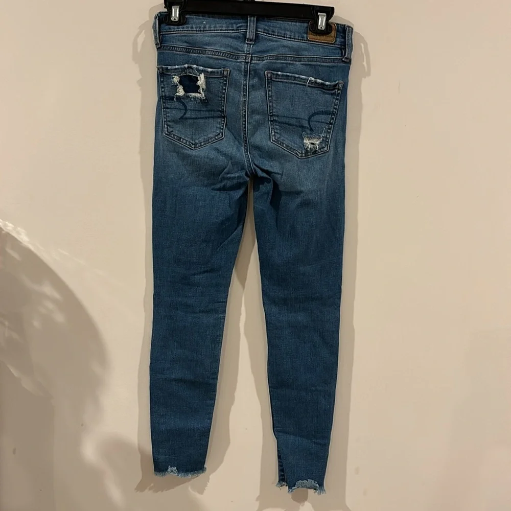 American Eagle Women’s High Rise Distressed Jeggings Size 2 - Picture 9 of 14